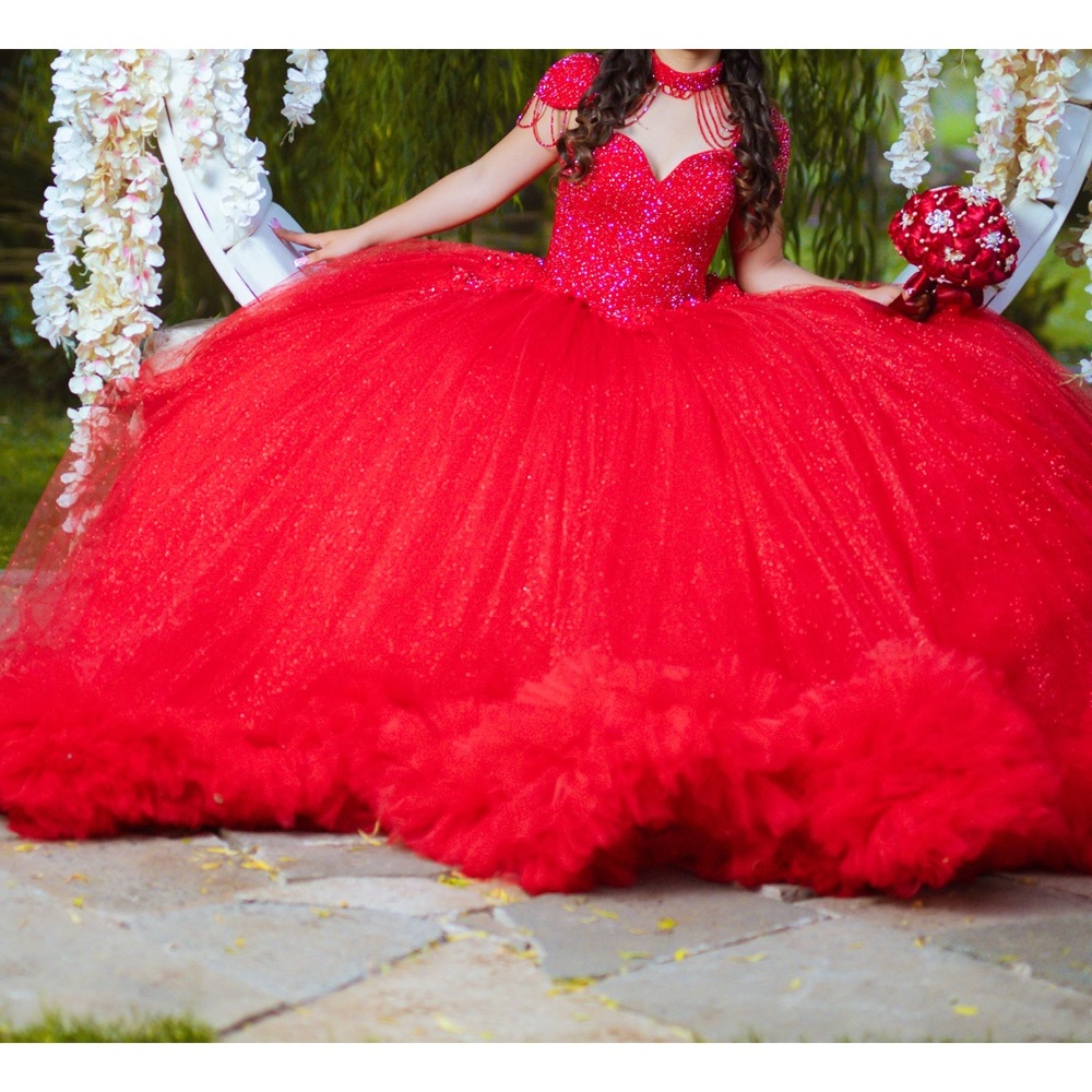 Glamorous Scarlet Prom Ball Gown